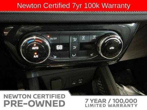 Used 2025 Chevrolet TrailBlazer RS w/ Convenience Package FWD image 13