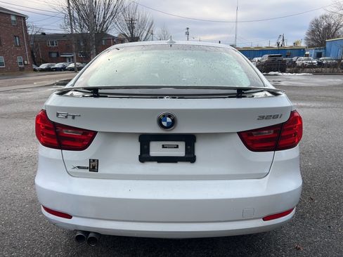Used 2014 BMW 328i Gran Turismo xDrive image 4