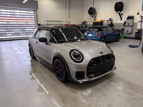 New 2026 MINI Cooper S image 7