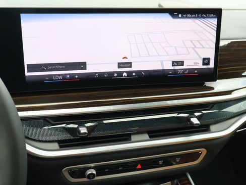 Used 2026 BMW X7 xDrive40i w/ Executive Package image 30