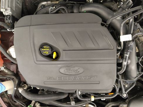 Used 2018 Ford Fusion SE w/ Fusion SE Technology Package FWD image 30