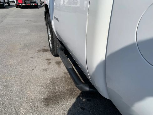 Used 2012 Chevrolet Silverado 2500 W/T RWD image 7