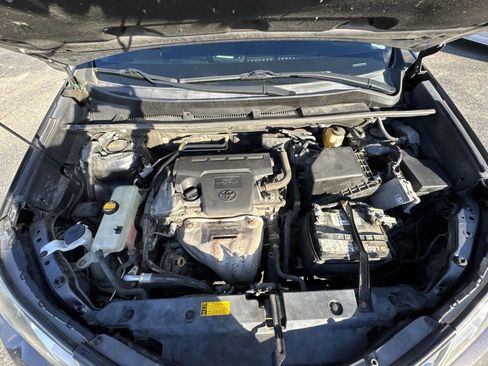 Used 2015 Toyota RAV4 XLE image 18