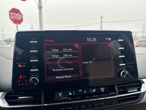 Certified 2024 Toyota Sienna XLE image 20