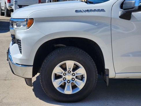 Used 2023 Chevrolet Silverado 1500 LT image 15