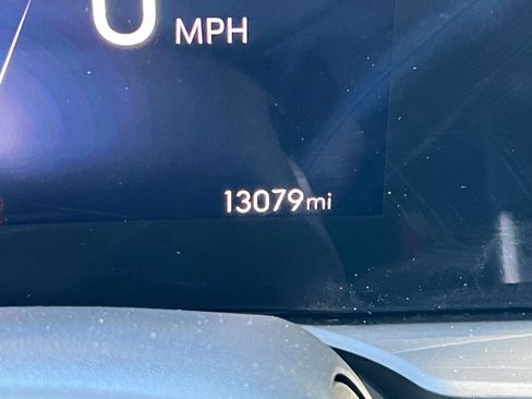 Used 2025 Buick Envista Preferred image 34