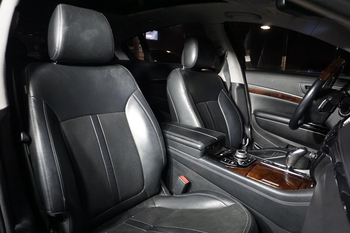 Used 2016 Kia K900 Luxury RWD image 19