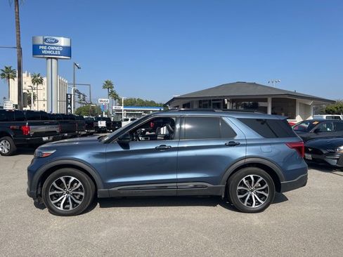 Used 2020 Ford Explorer ST w/ Premium Technology Package image 3