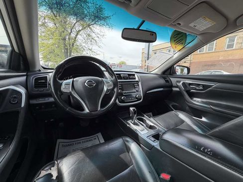 Used 2018 Nissan Altima 2.5 SL FWD image 18