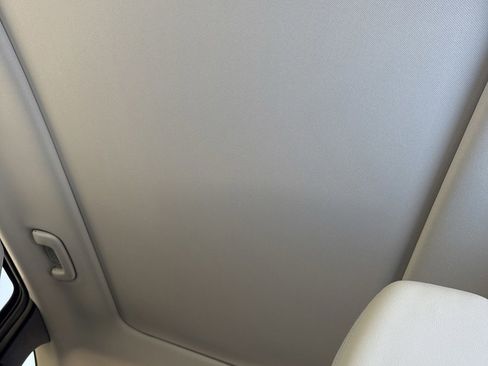 New 2026 Hyundai Tucson Limited image 17