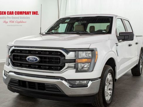 Used 2023 Ford F150 XLT image 4