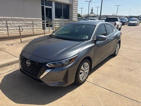 Used 2025 Nissan Sentra S FWD image 1