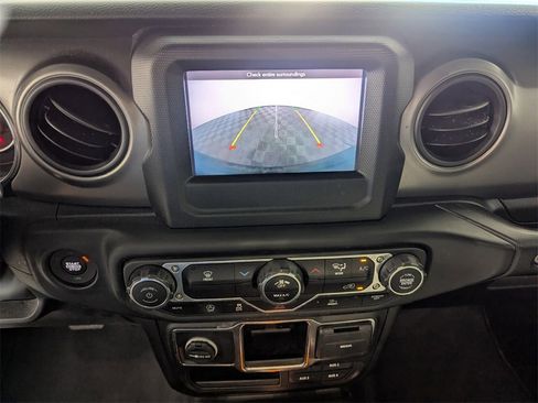 Certified 2022 Jeep Wrangler Unlimited Sport image 22