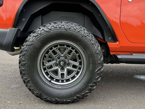 Used 2019 Jeep Wrangler Sport AWD/4WD image 60