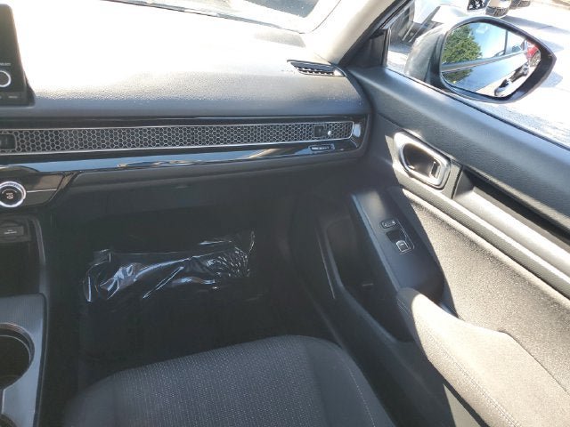 Used 2025 Honda Civic LX image 9