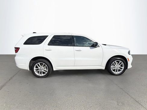 Used 2024 Dodge Durango GT AWD/4WD image 3