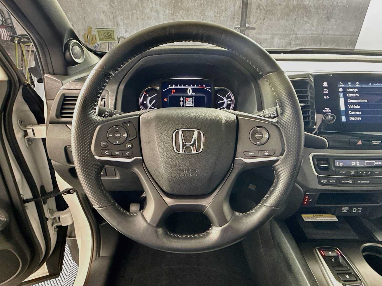 Used 2023 Honda Passport EX-L image 11