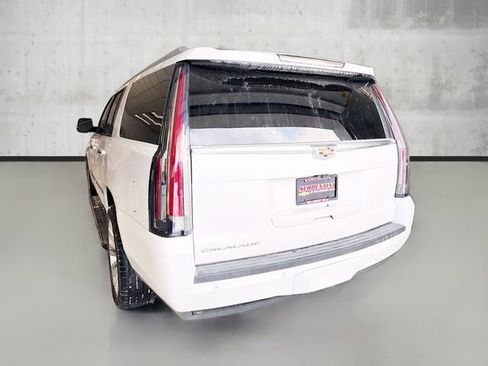 Used 2018 Cadillac Escalade ESV Platinum image 7