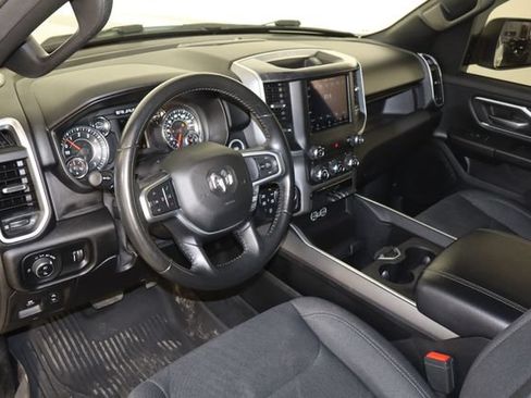 Used 2020 RAM 1500 Big Horn AWD/4WD image 25