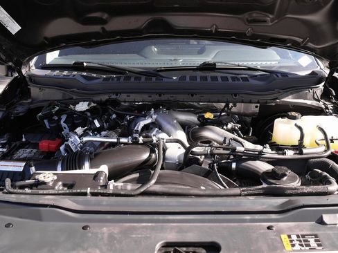 Used 2024 Ford F350 XLT image 13