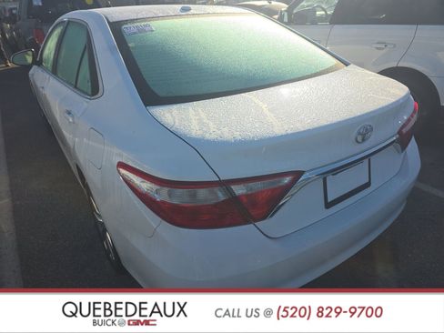 Used 2015 Toyota Camry XLE image 6