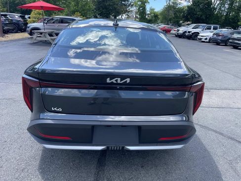 New 2026 Kia K4 FWD image 3