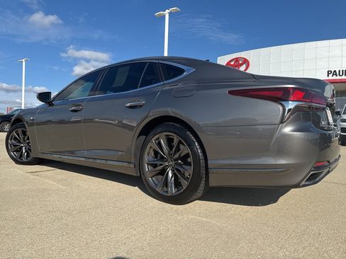 Used 2018 Lexus LS 500 F Sport image 4