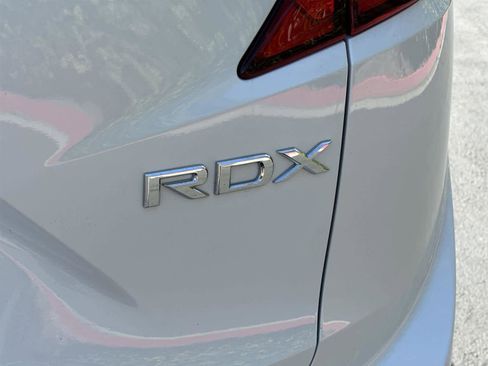 Used 2023 Acura RDX FWD image 7