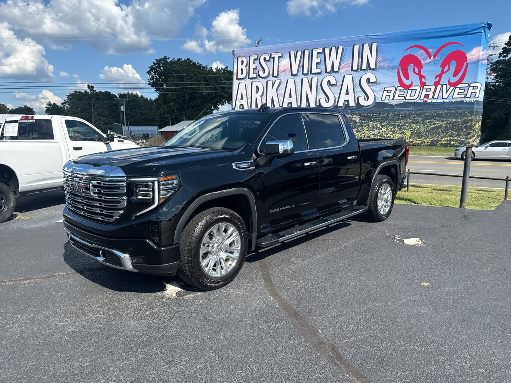 Used 2025 GMC Sierra 1500 Denali AWD/4WD image 1