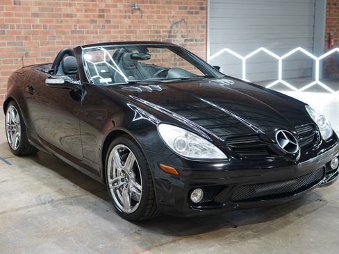 Used 2007 Mercedes-Benz SLK 55 AMG image 44