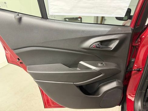 New 2026 Chevrolet Trax LT image 21