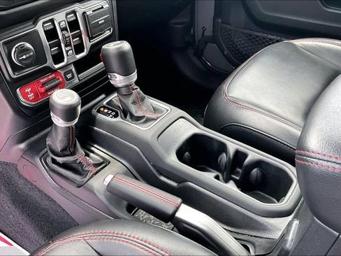 Used 2020 Jeep Wrangler Unlimited Rubicon AWD/4WD image 18