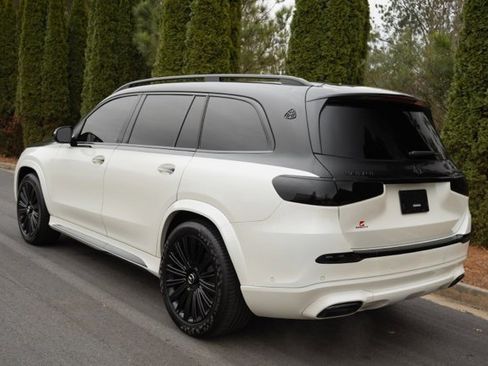 Used 2021 Mercedes-Benz Maybach GLS 600 4MATIC image 11