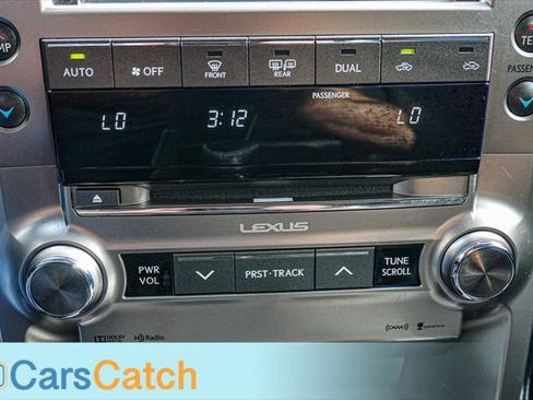Used 2019 Lexus GX 460 w/ Navigation Package image 38