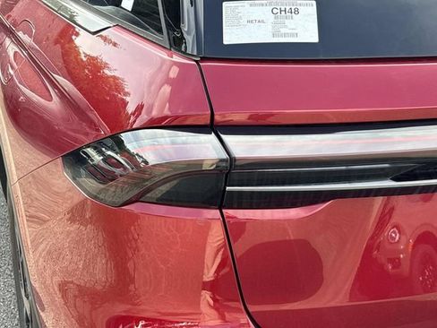 New 2026 Lincoln Nautilus Premier AWD/4WD image 11