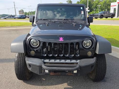 Used 2014 Jeep Wrangler Unlimited Sport AWD/4WD image 2