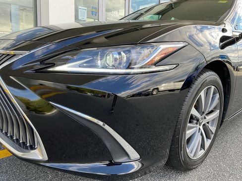 Used 2021 Lexus ES 250 image 30