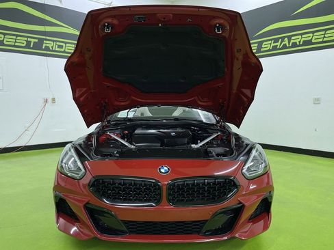 Used 2019 BMW Z4 sDrive30i w/ M Sport Package image 4