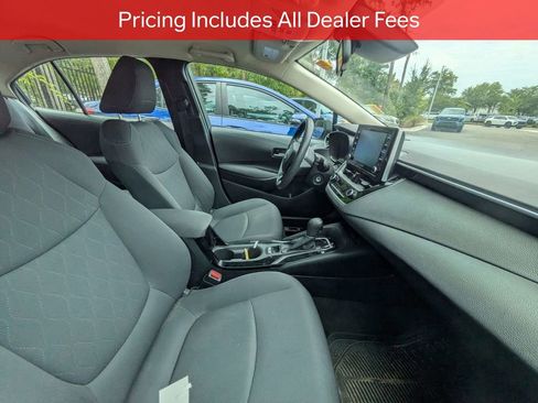 Used 2020 Toyota Corolla LE FWD image 10
