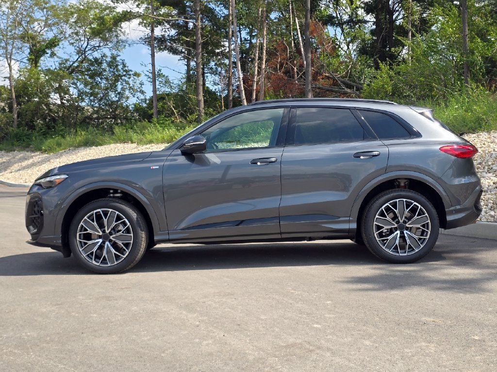 New 2026 Audi Q5 Premium Plus AWD/4WD image 3