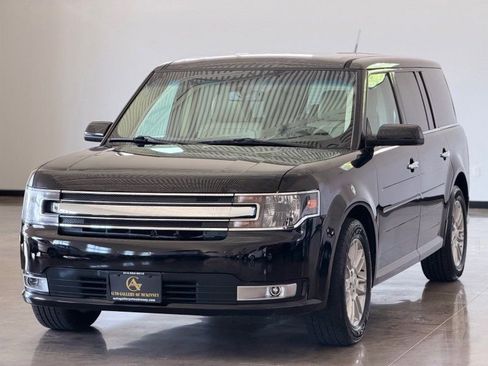 Used 2018 Ford Flex SEL w/ Equipment Group 202A FWD image 3