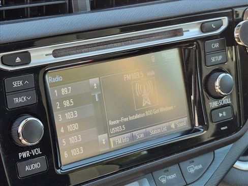 Used 2017 Toyota Prius C Two FWD image 11