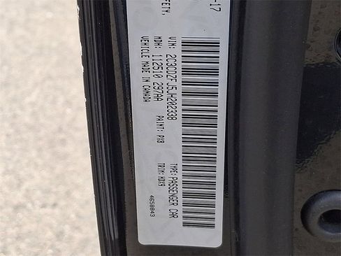 Used 2018 Dodge Challenger R/T Scat Pack image 27