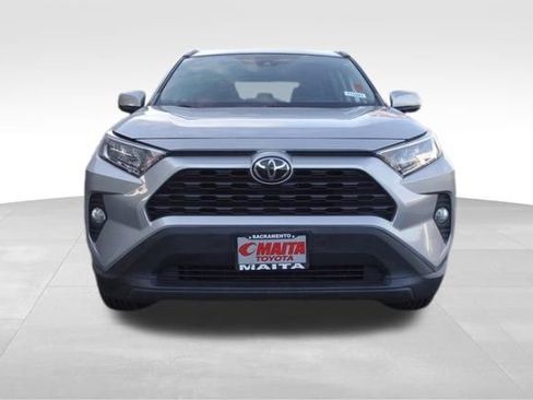 Used 2021 Toyota RAV4 XLE image 9