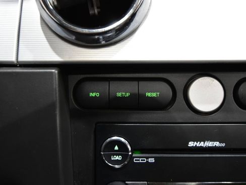 Used 2009 Ford Mustang GT Premium RWD image 20