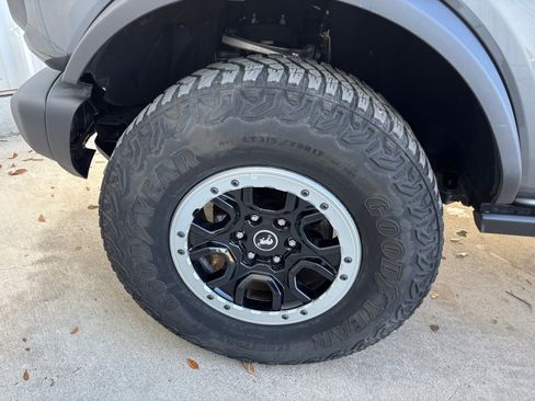 Used 2022 Ford Bronco Badlands w/ Sasquatch Package image 10