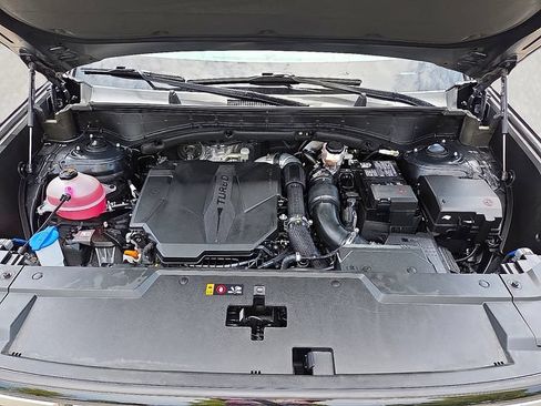 Used 2025 Hyundai Santa Fe SEL FWD image 10