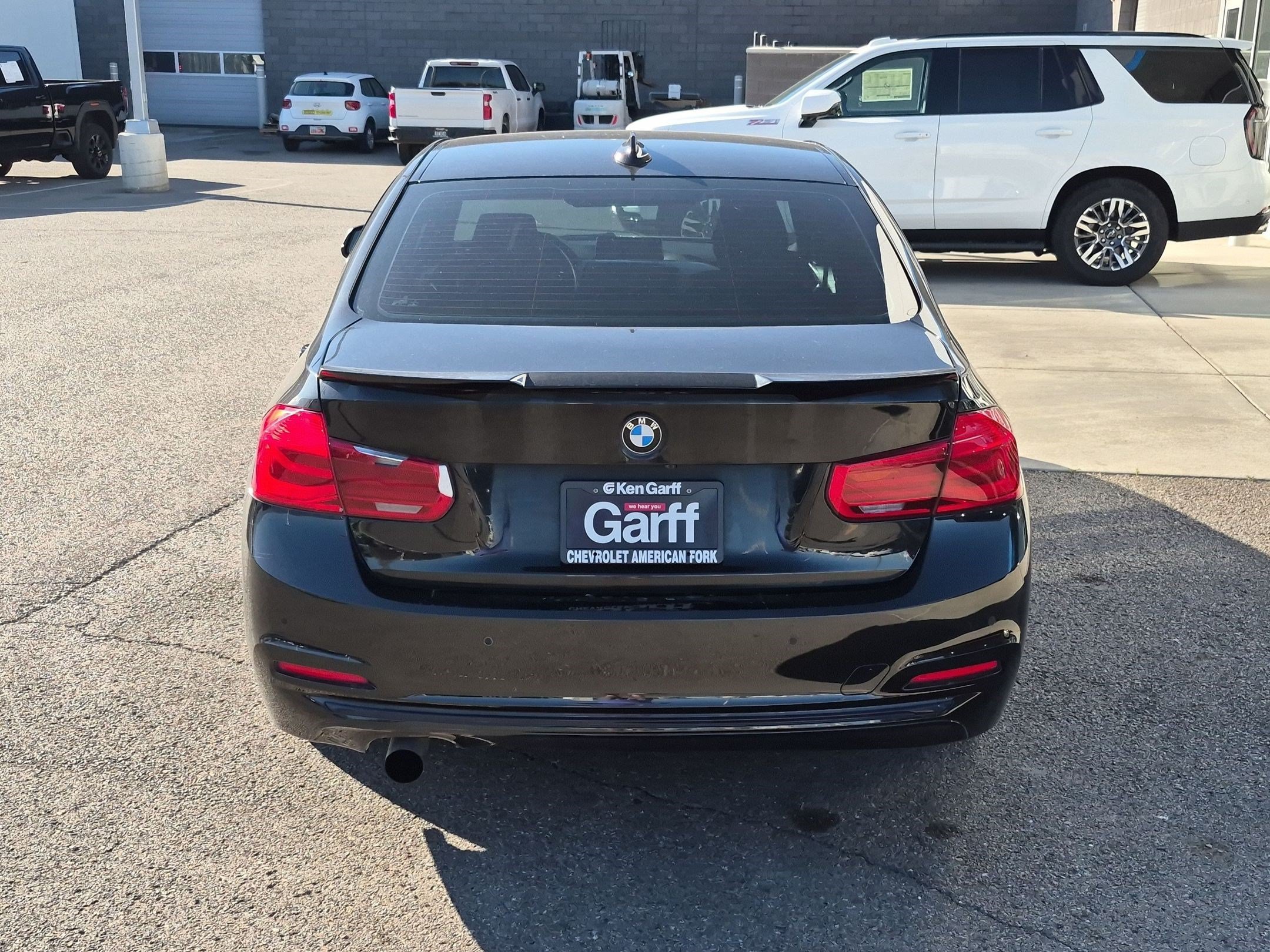 Used 2016 BMW 328i Sedan RWD image 4