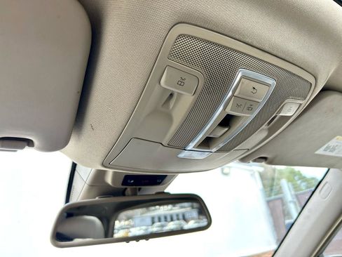 Used 2013 Mercedes-Benz GL 550 4MATIC image 33