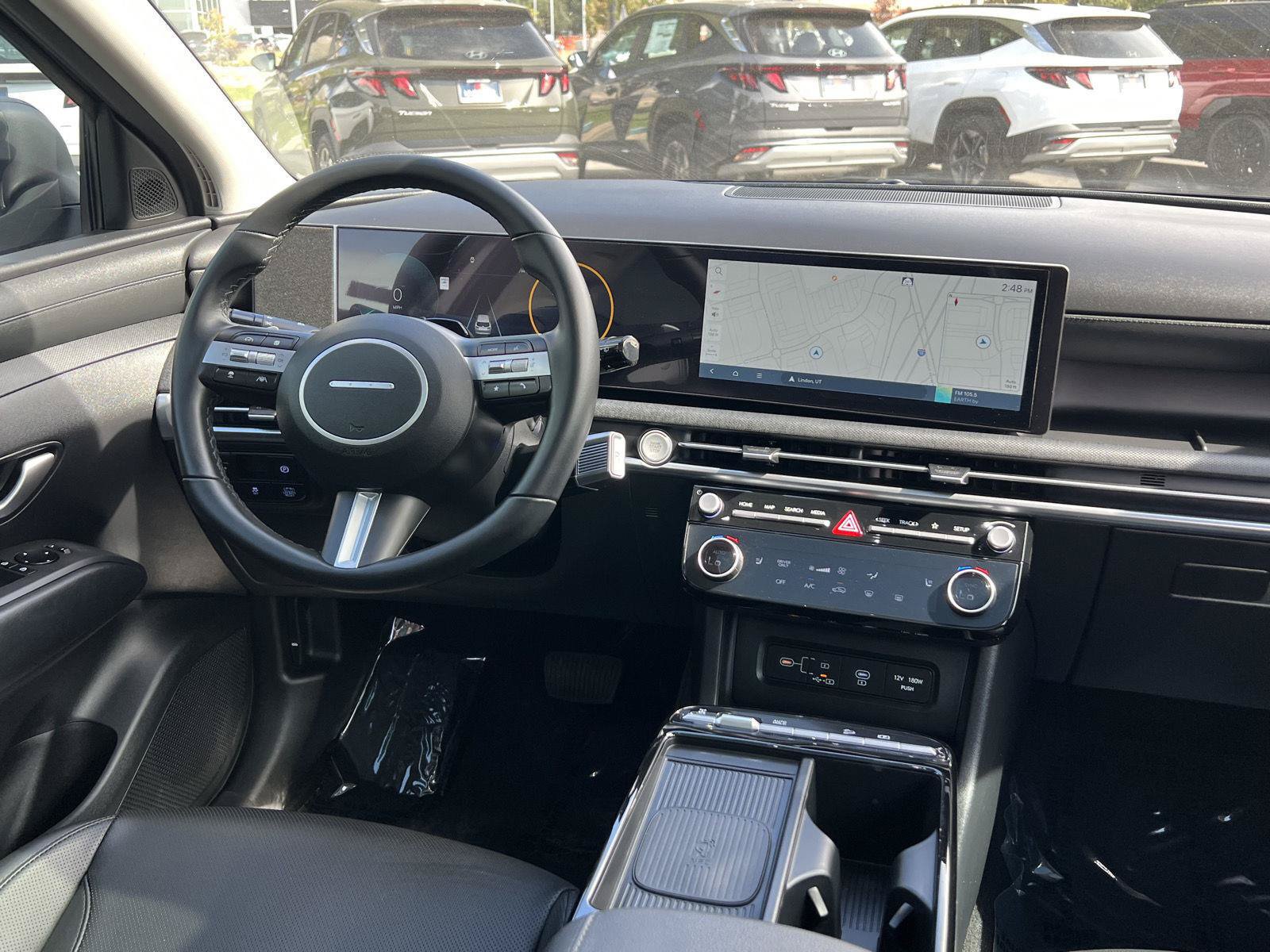 Certified 2025 Hyundai Tucson SEL AWD/4WD image 3